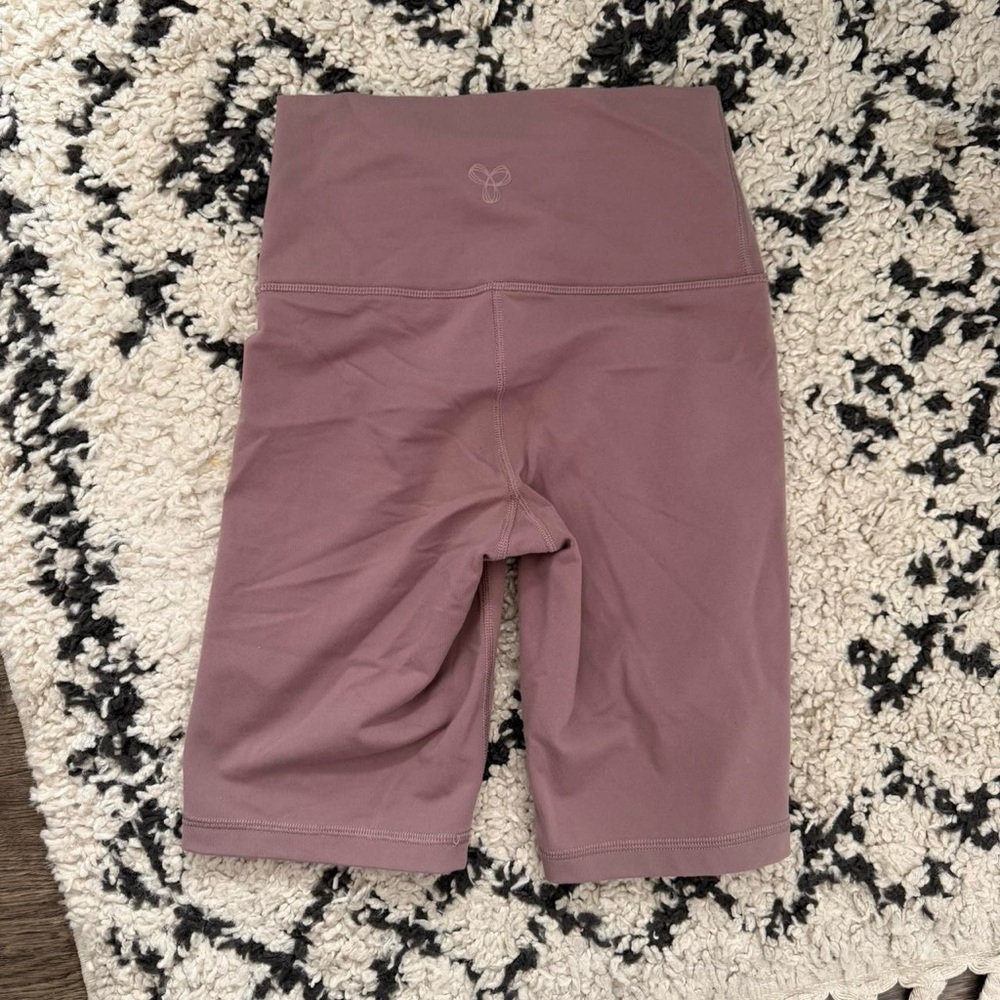TNA Mauve Bike Shorts - Picture 2 of 6